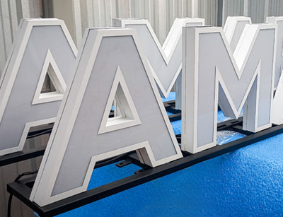 Letras corpóreas para eventos