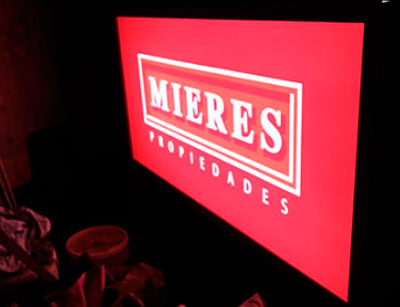 Letrero luminoso