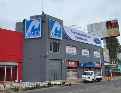 Cartel de lona con esctructura