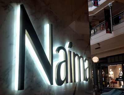 Letras corpóreas con acrilico y chapa luminoso