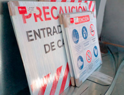 Señalética con vinilo reflectivo